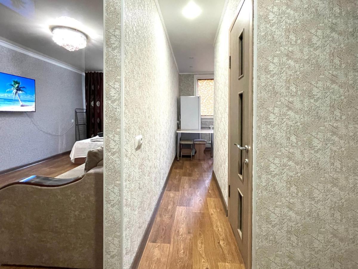 Абая 68 Квартира В Центре, 4 Спальных Места Kızılyar Dış mekan fotoğraf