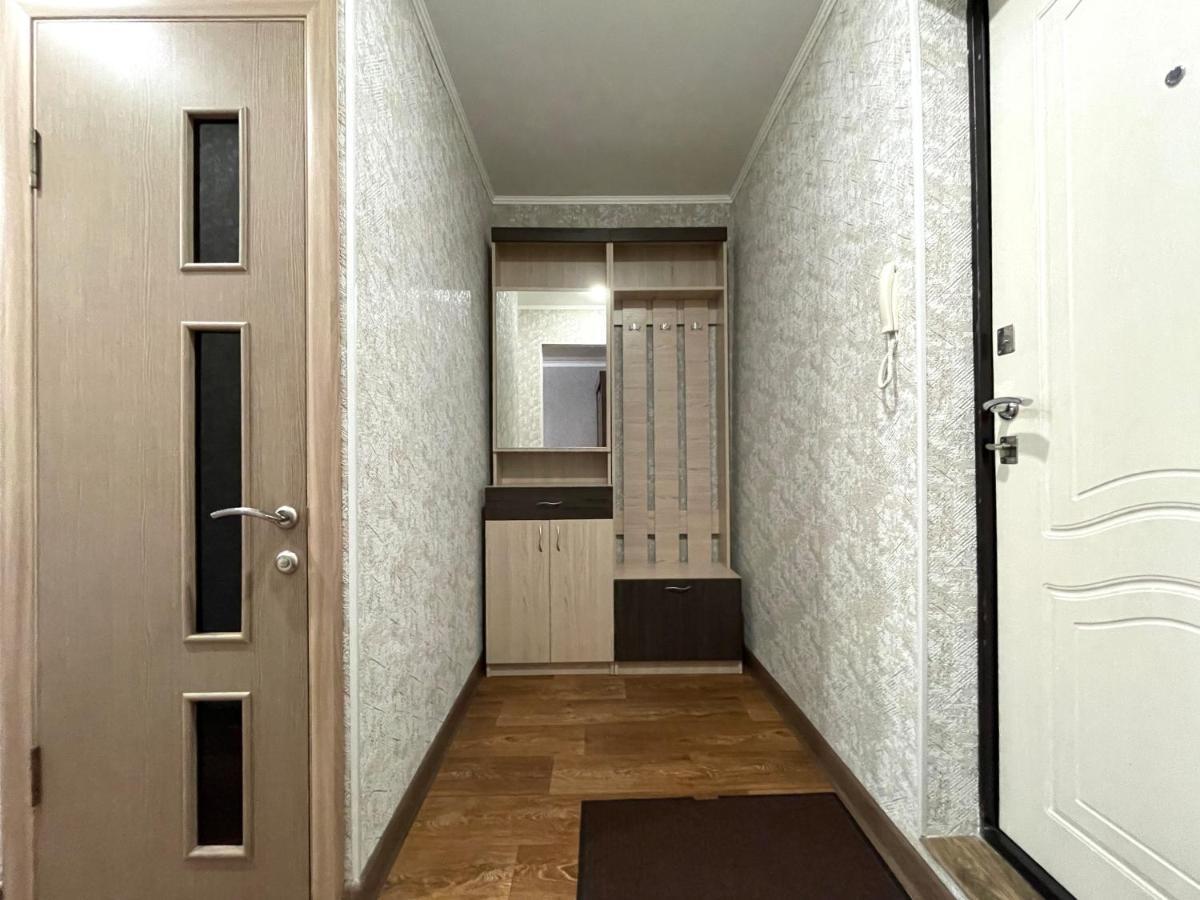 Абая 68 Квартира В Центре, 4 Спальных Места Kızılyar Dış mekan fotoğraf