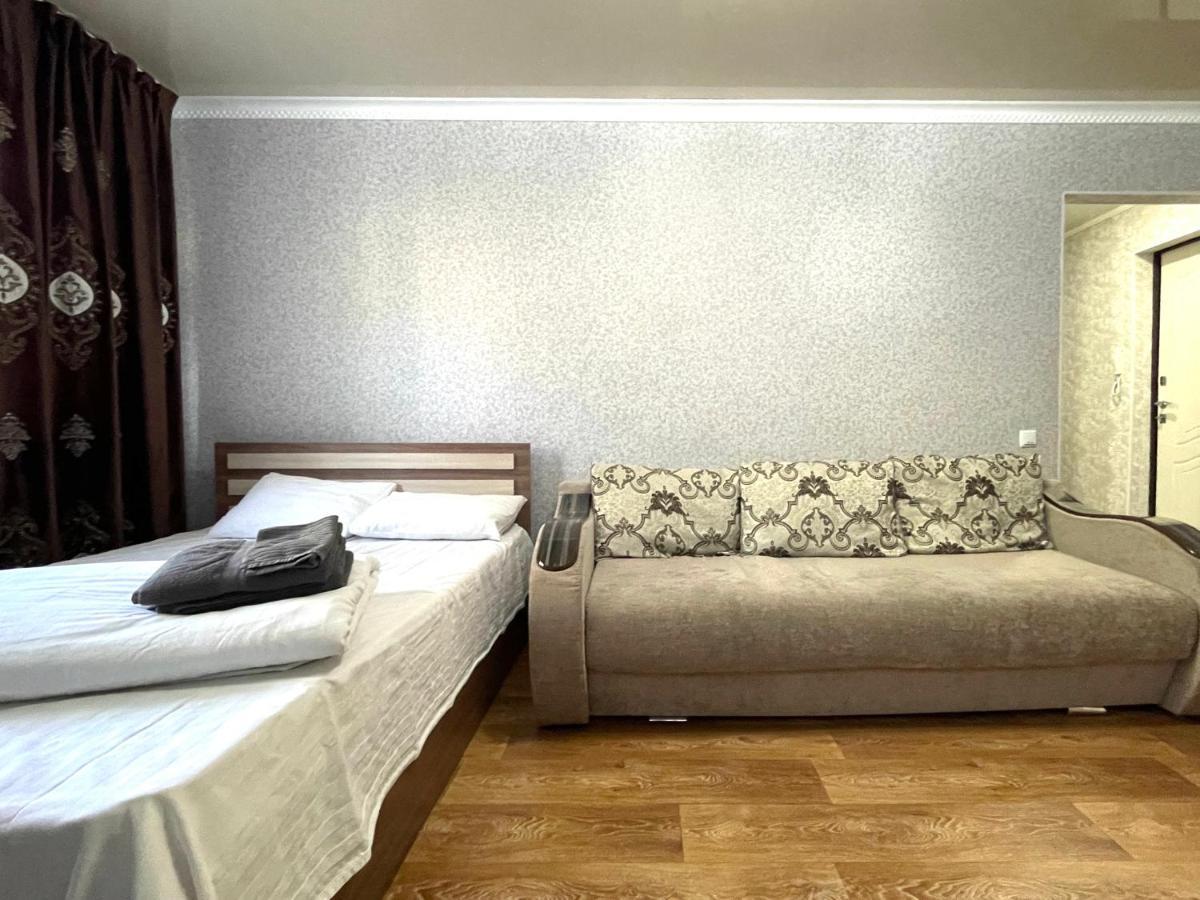 Абая 68 Квартира В Центре, 4 Спальных Места Kızılyar Dış mekan fotoğraf